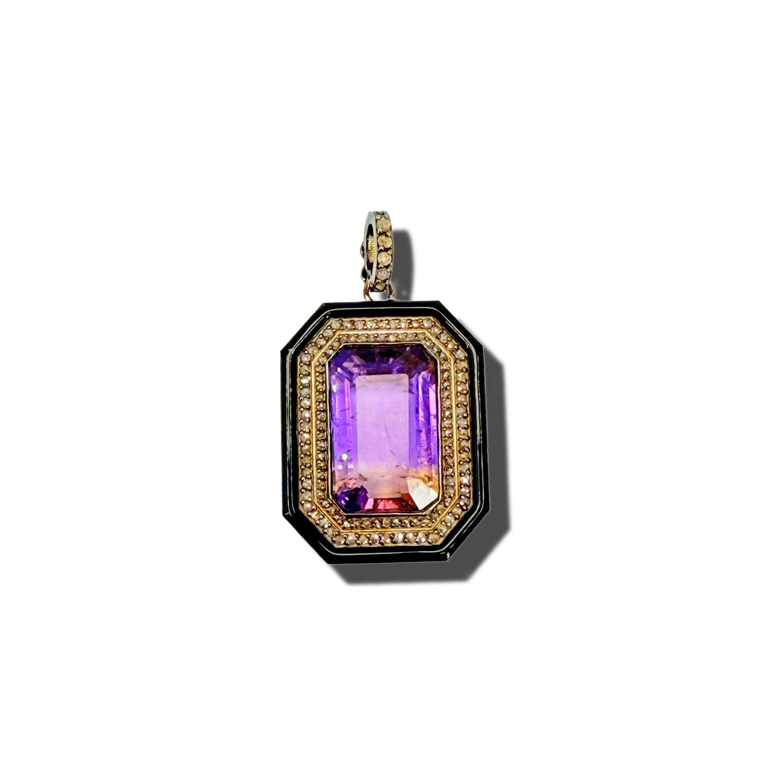 A DIFFERENT CORNER PENDANT