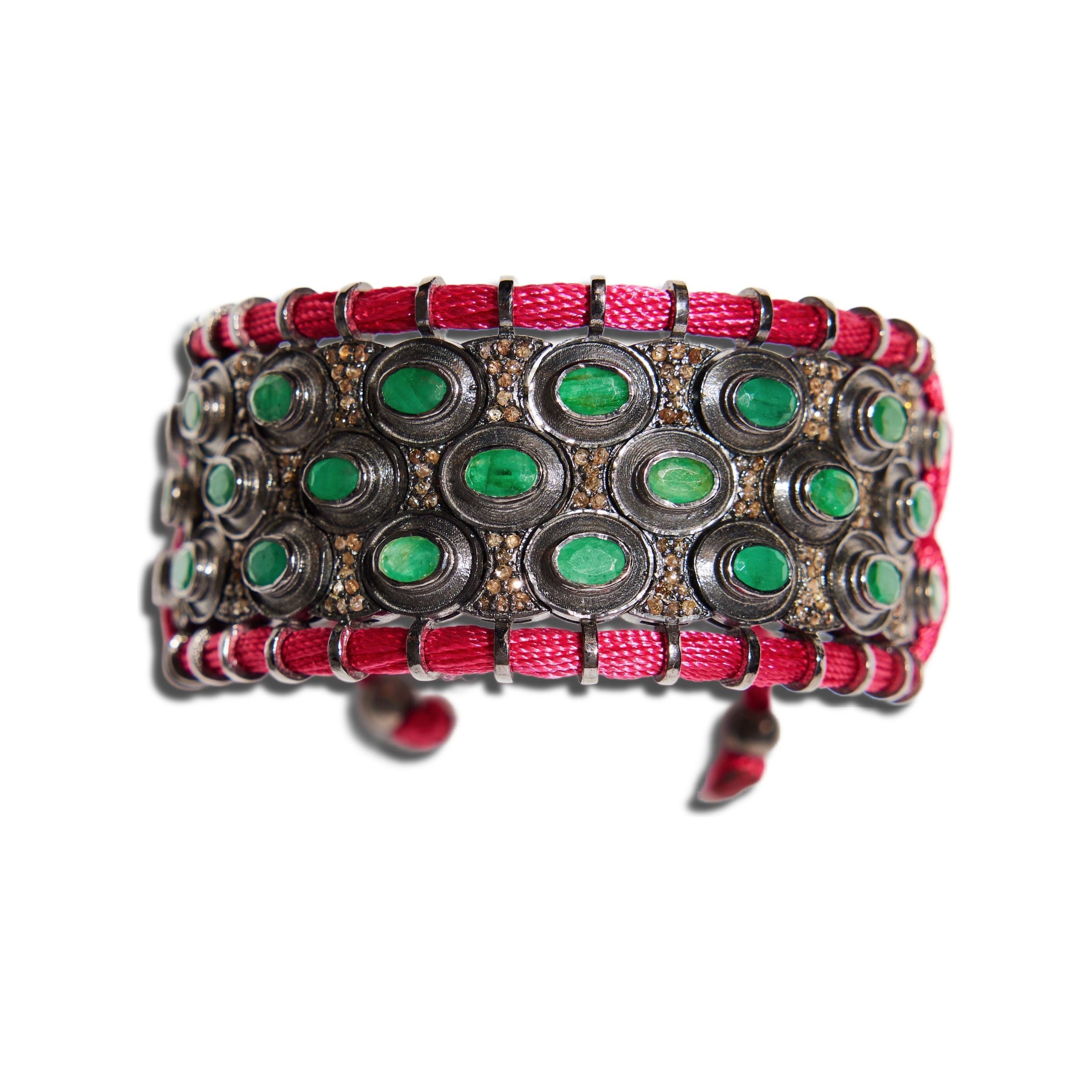 ALL EYES CORD BRACELET