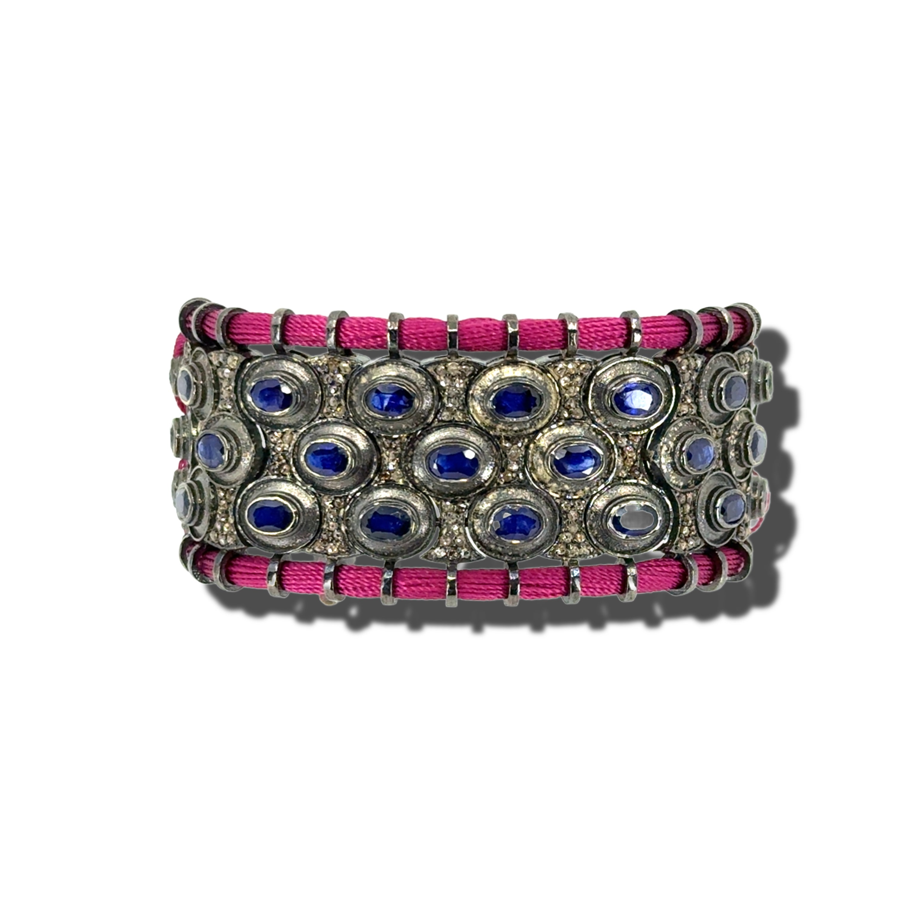 ALL EYES CORD BRACELET