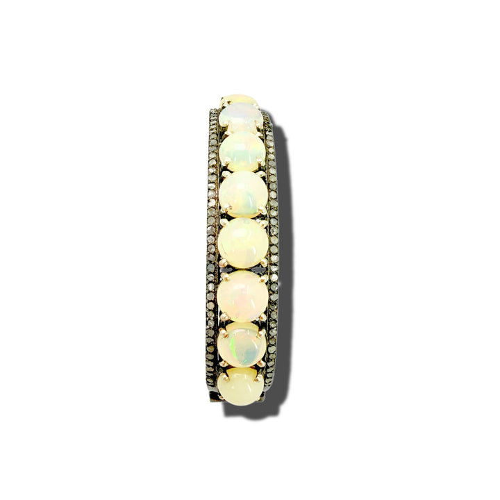 BUBBLEGUM CUFF
