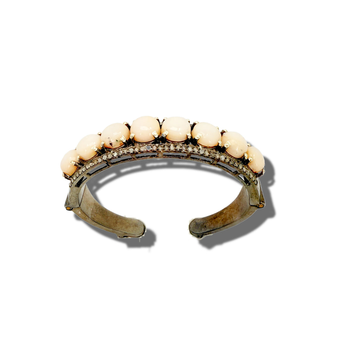 BUBBLEGUM CUFF
