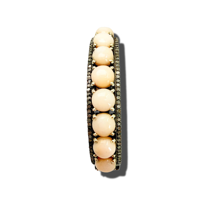 BUBBLEGUM CUFF