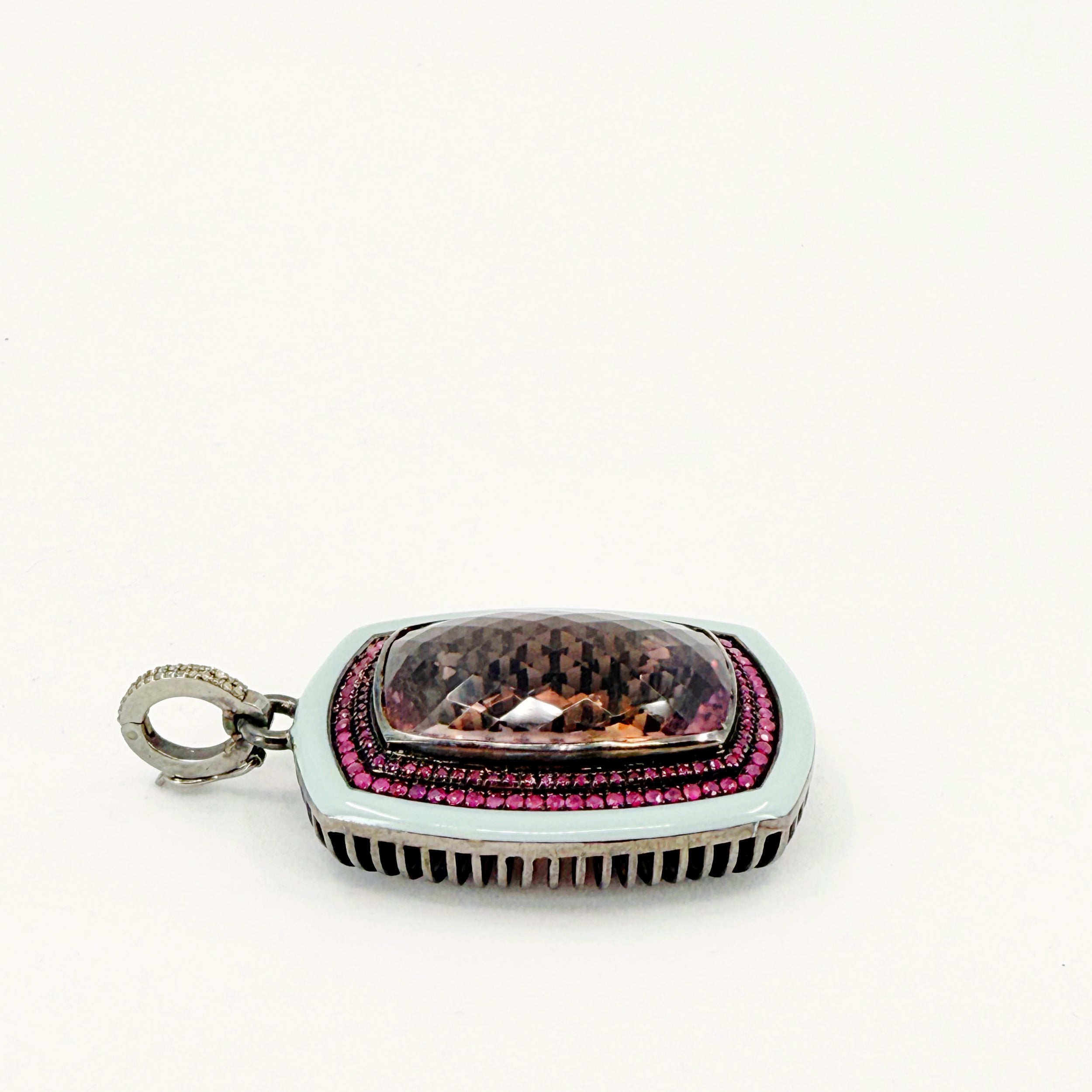 FROSTBITTEN PENDANT