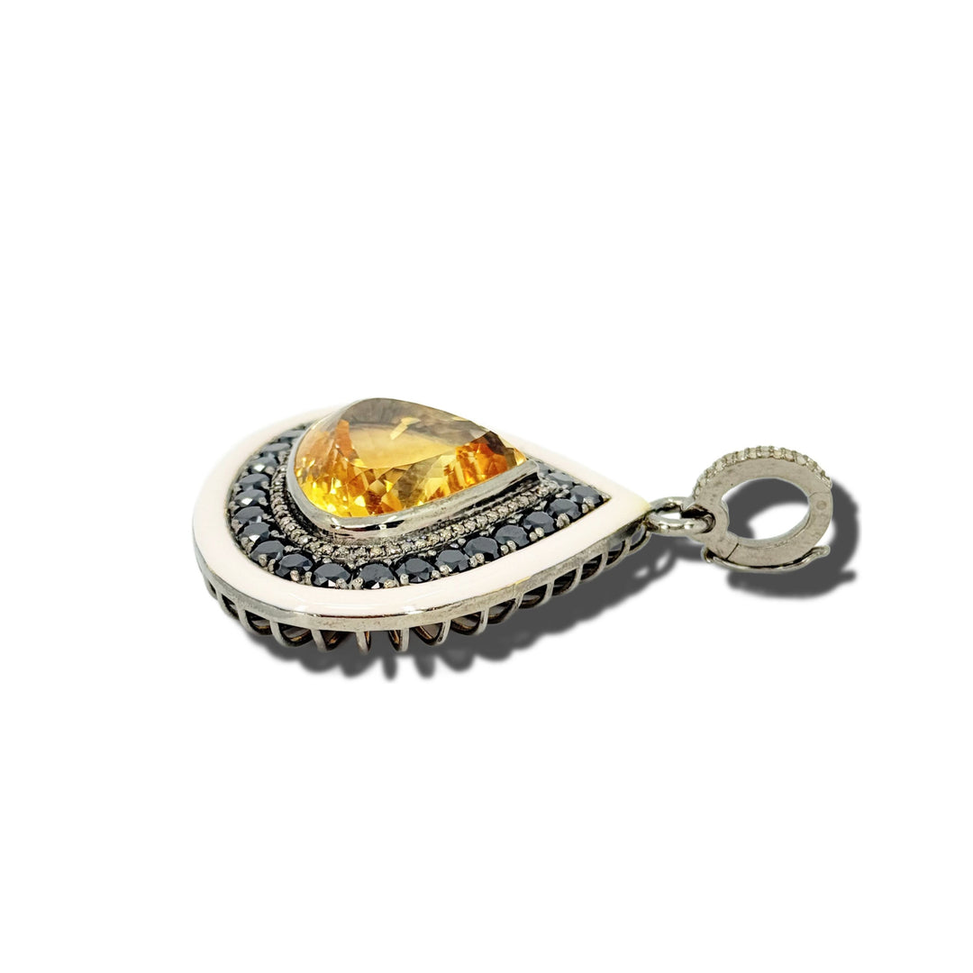 IN YOUR EYES PENDANT
