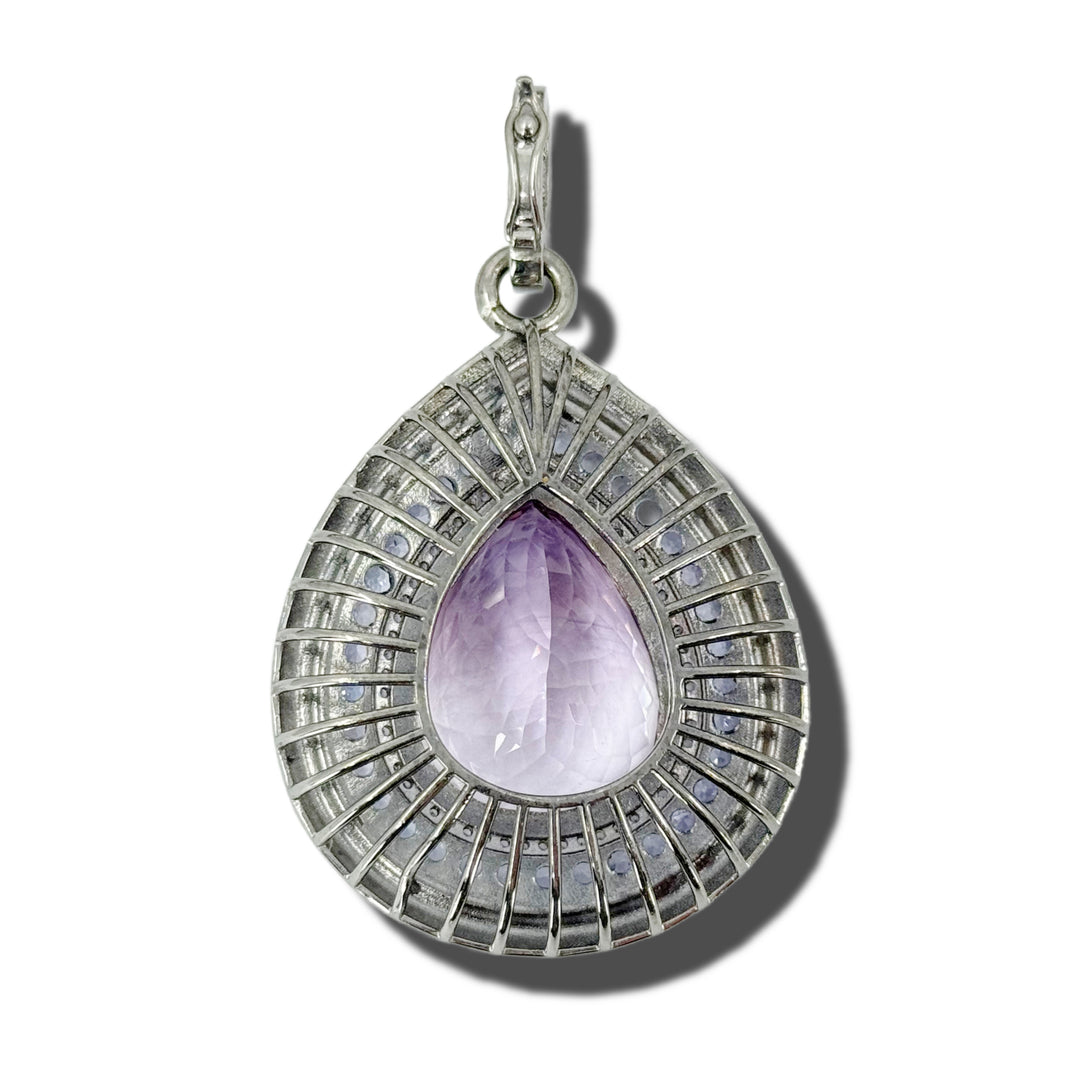 PERFECT SHIMMER PENDANT