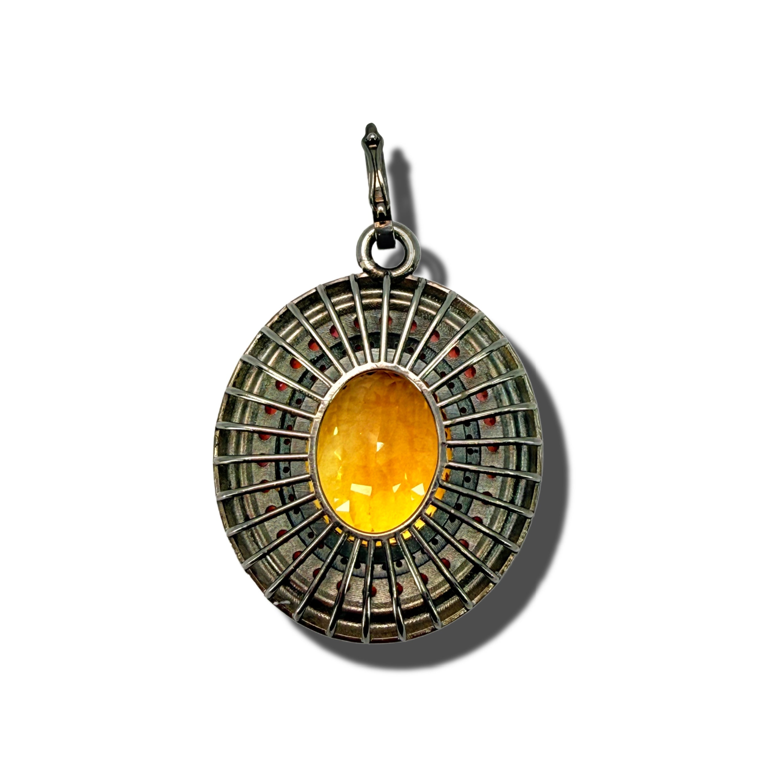 SNOW LION PENDANT